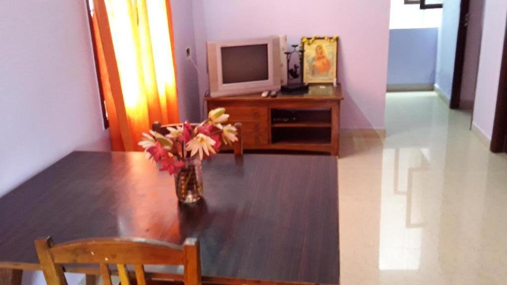 Valentine Hostel & Guest House Pondicherry Dış mekan fotoğraf